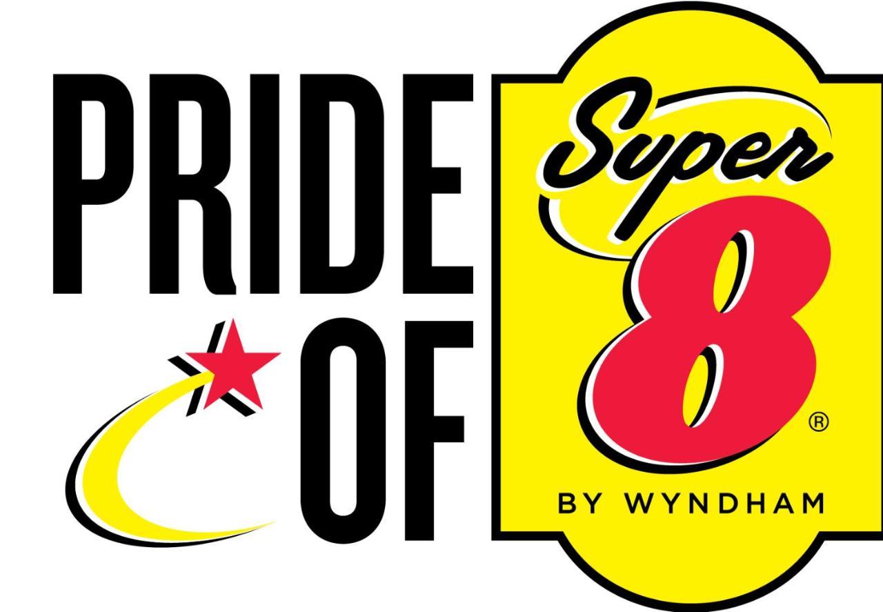Super 8 By Wyndham Lake City Buitenkant foto